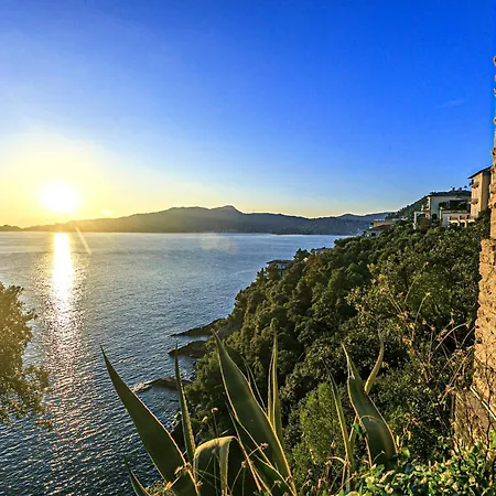 Iflat Castel Sem Benelli Zoagli